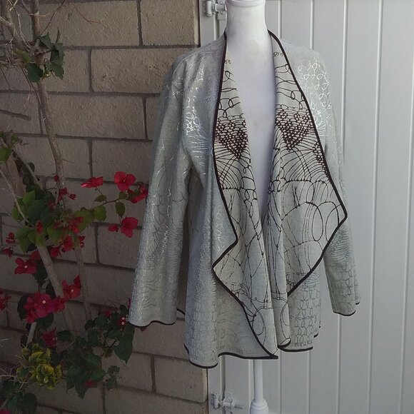 CHICO’S Drape Front Open Jacket Reversible Tan and brown Size 3=XL - Picture 8 of 12